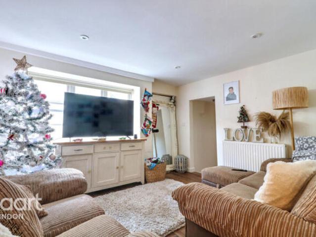 Cottage for sale in Rodbourne, Swindon
