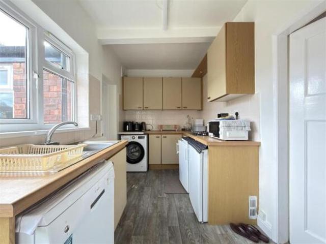 Cottage for sale in Belgrave, Old Wharf