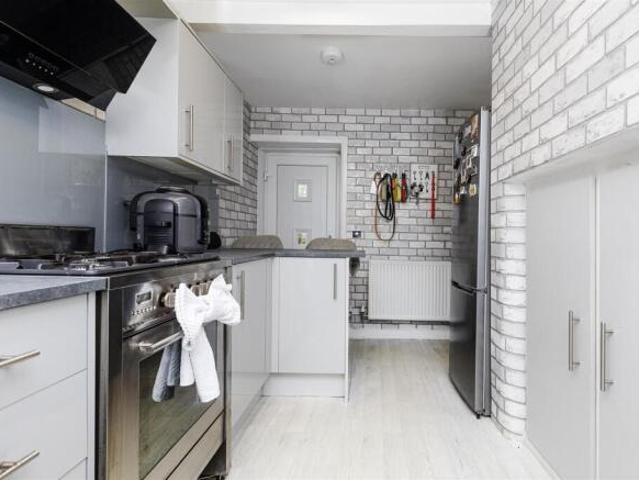 Cottage for sale in Huddersfield, Kirklees