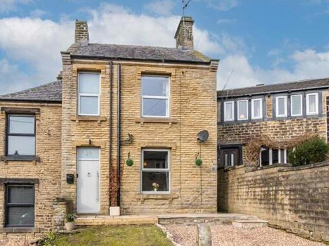 House for sale in Holmfirth, West Yorkshire