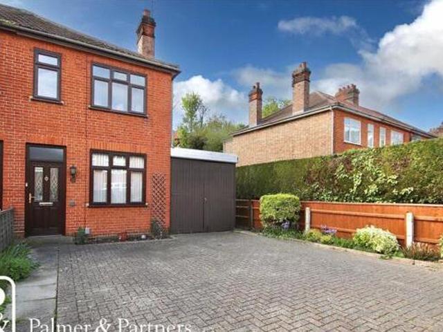 House for sale in Key Street, Suffolk