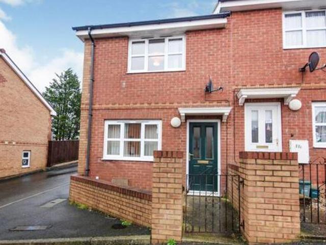 House for sale in Oakfield, Ryde
