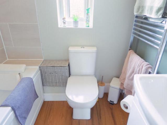 Cottage for sale in Northampton, Northamptonshire