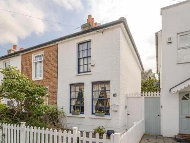 House for sale in Kingston Upon Thames, Greater London