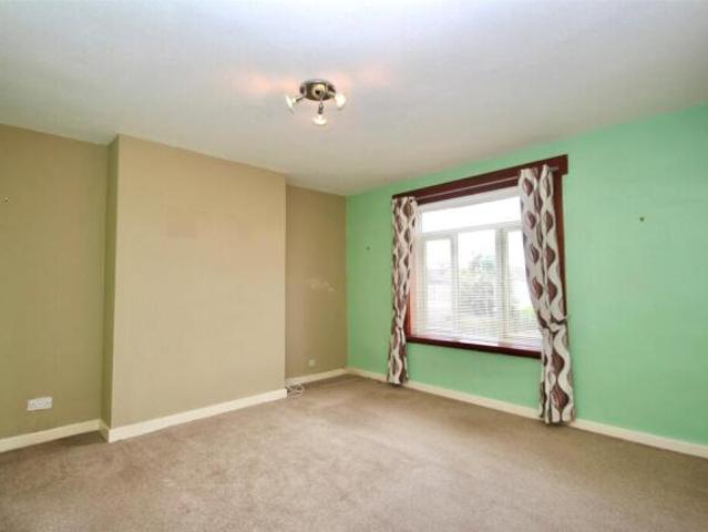 Cottage for sale in Knightswood, Scotland