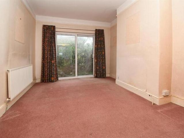 Cottage for sale in Sydenham, Warwick