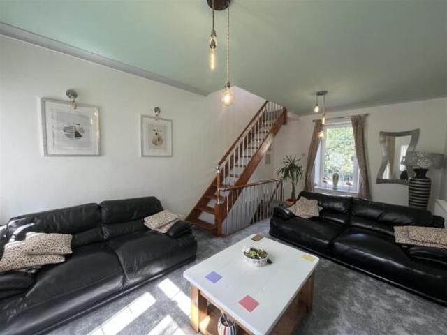 Cottage for sale in Baildon, Bradford