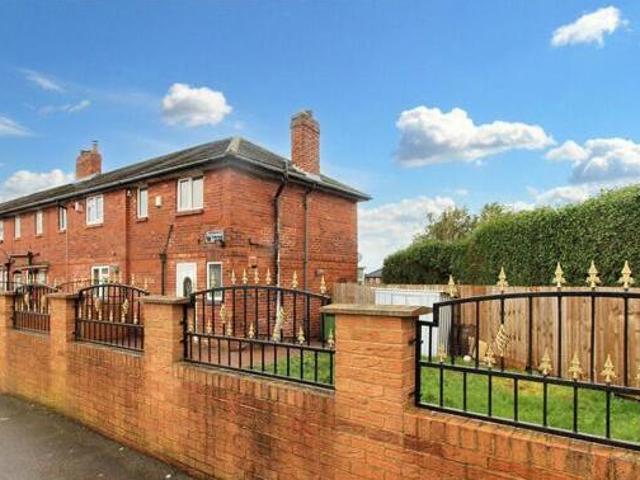 House for sale in Osmondthorpe, Leeds