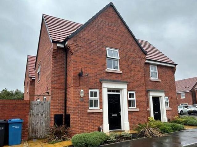 House for sale in Darwin Park, Lichfield