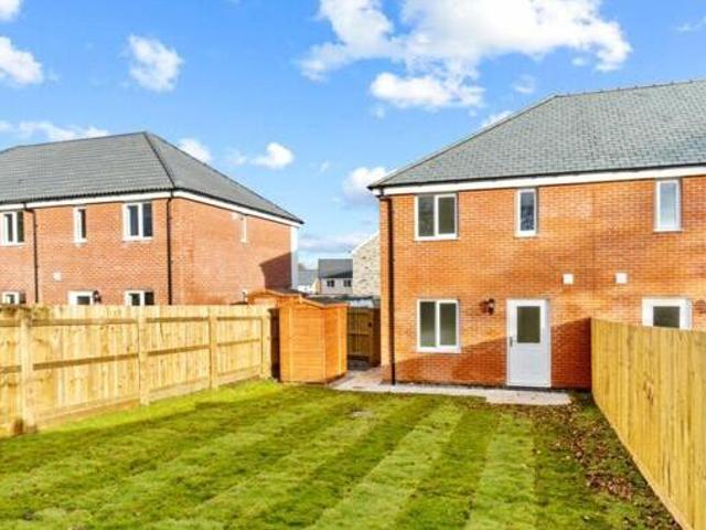 House for sale in Lamellion, Cornwall
