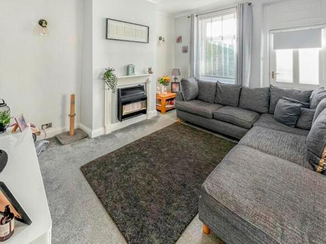 Cottage for sale in Huddersfield, West Yorkshire