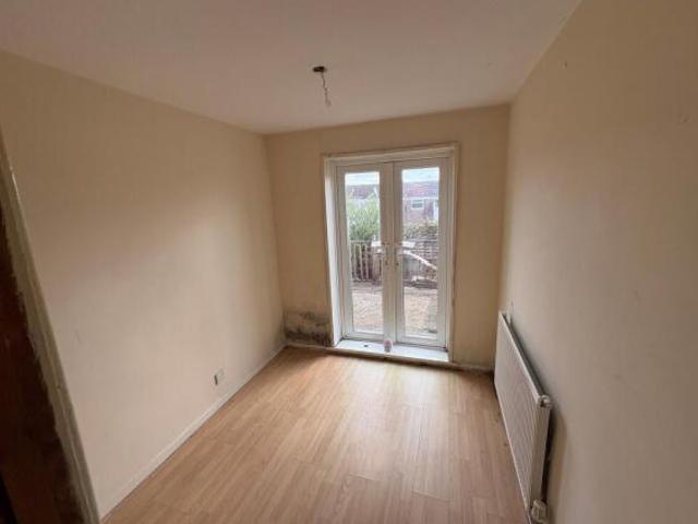 Cottage for sale in Morriston, Wales