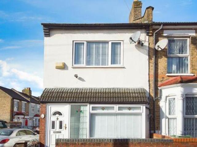House for sale in City of London, Greater London