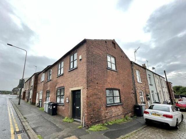 House for sale in Hurdsfield, Macclesfield