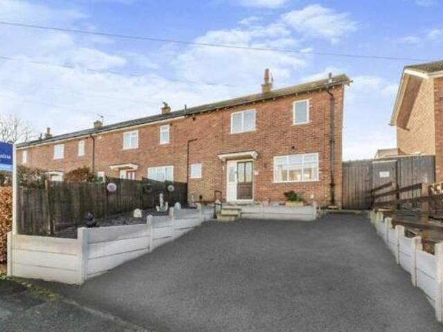 House for sale in Hurdsfield, Macclesfield