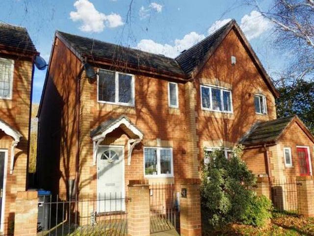 House for sale in Stanford On Avon, Leicestershire