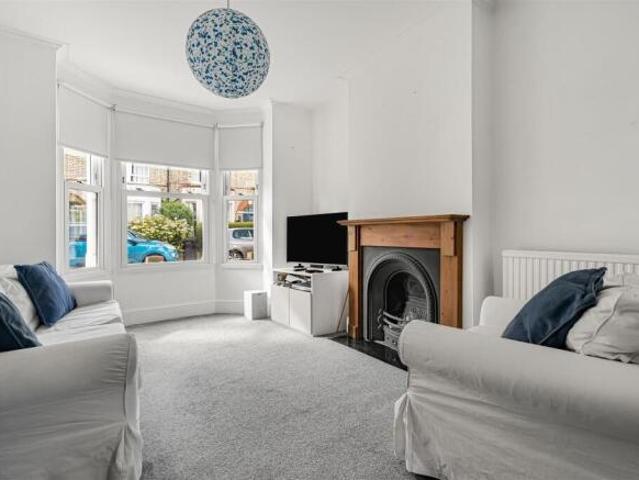 Cottage for sale in Arbury, Cambridgeshire