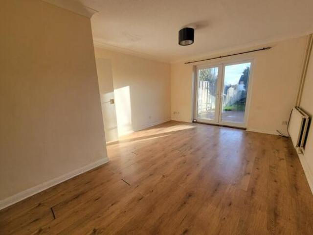 Cottage for sale in Whitehouse, Key Street