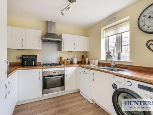 Cottage for sale in Greengates, West Yorkshire