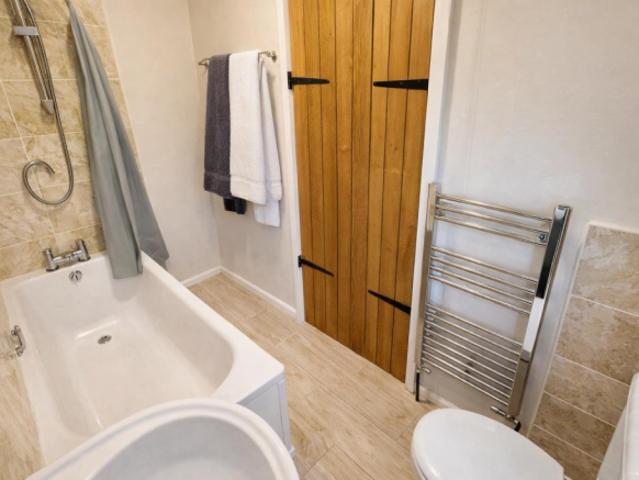 Cottage for sale in Long Man, Cross In Hand