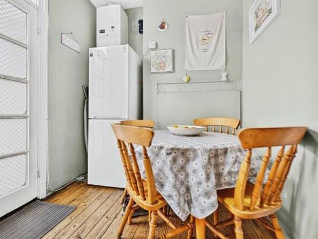 Cottage for sale in Northampton, Northamptonshire