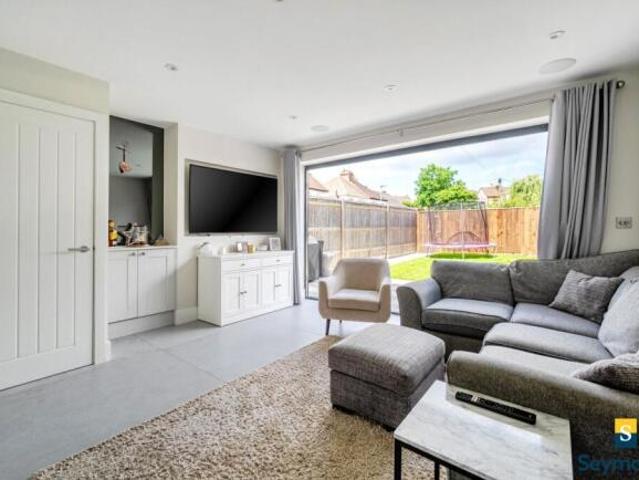 Cottage for sale in Stoughton, Guildford