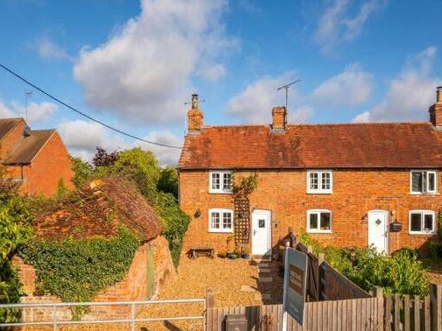 House for sale in Newport Pagnell