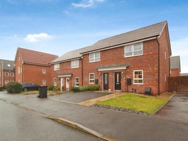 House for sale in Nuneaton, Nuneaton and Bedworth