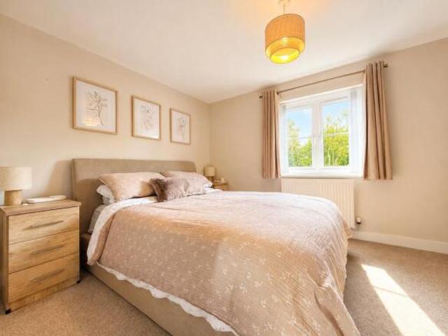 Cottage for sale in Penllergaer, Wales