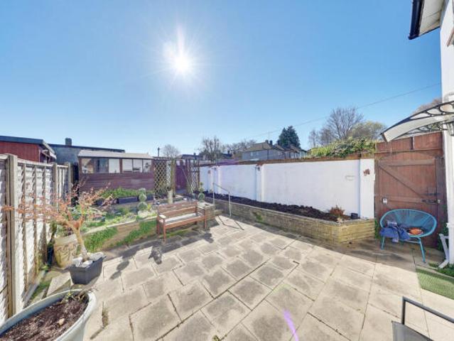 Cottage for sale in Orpington, Greater London