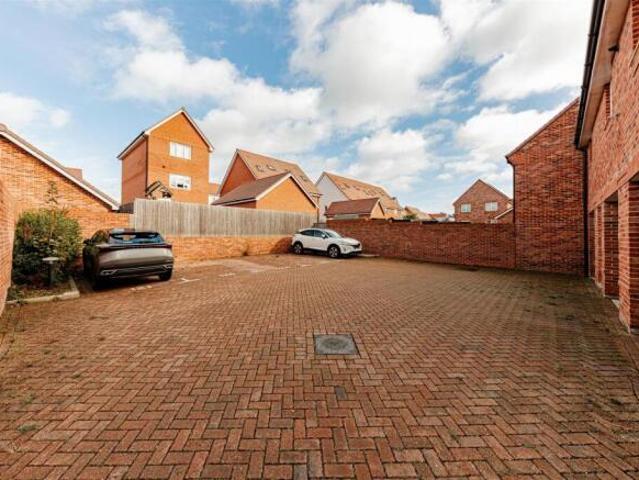 Cottage for sale in St. Martin's, Canterbury