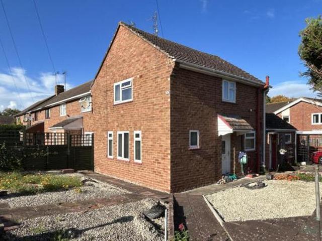 House for sale in Priors Park, Tewkesbury