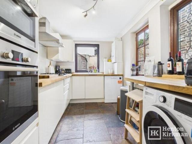 Cottage for sale in Navestock Side
