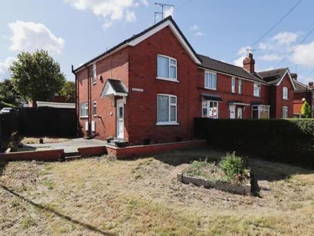 House for sale in Wentworth, South Yorkshire