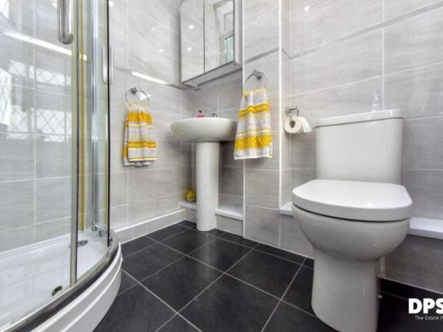 Cottage for sale in Churwell, West Yorkshire