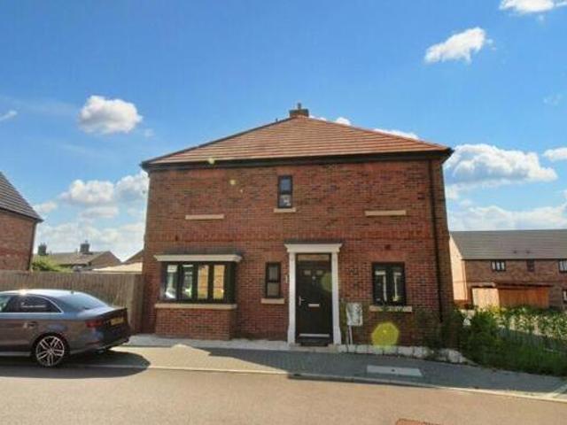 House for sale in Shefford, Bedfordshire