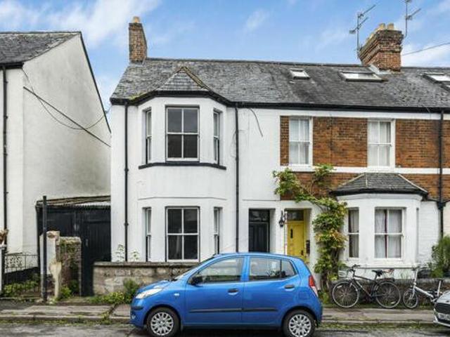 House for sale in St Clement's, The Slade