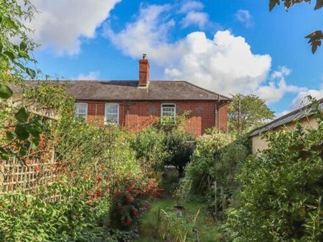 House for sale in Barton Stacey, Hampshire