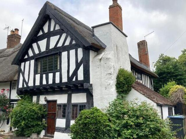 House for sale in Tiddington, Stratford-on-Avon