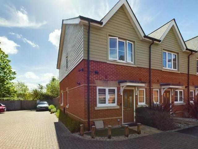 House for sale in Row Town, Surrey