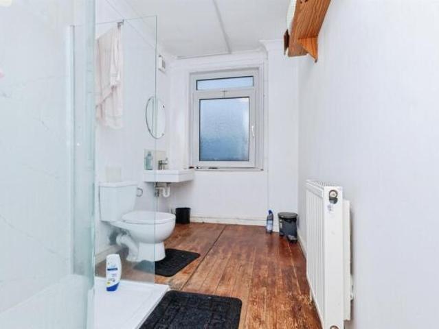 Cottage for sale in Newfoundpool, Leicester