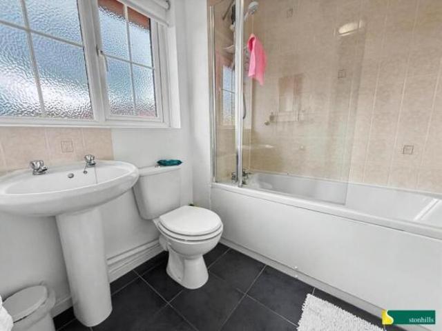 Cottage for sale in Hardingstone, Northamptonshire