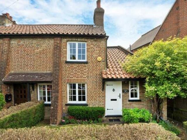 House for sale in Blackhills, Surrey