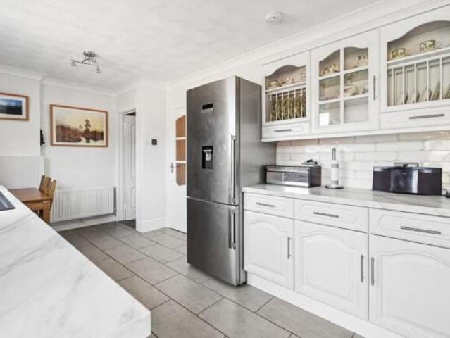 Cottage for sale in Wexham, Iver