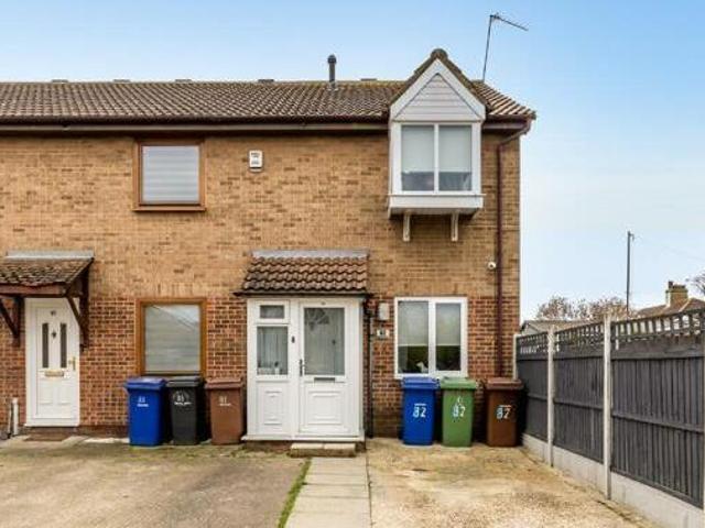 House for sale in Tilbury, Essex