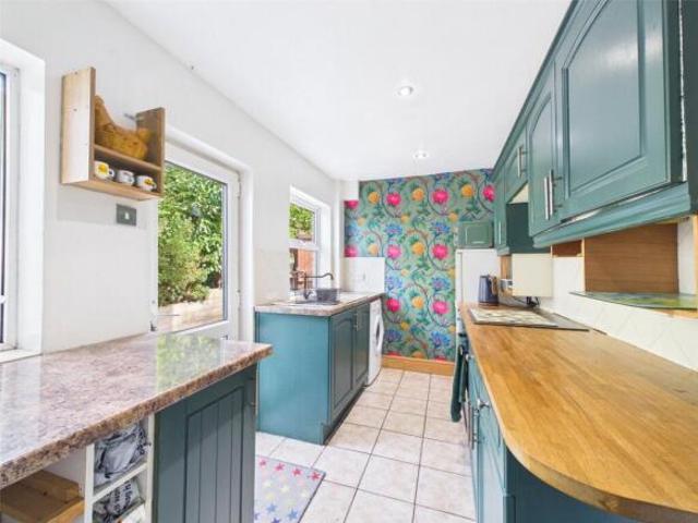 Cottage for sale in The Ronkswood, Worcestershire