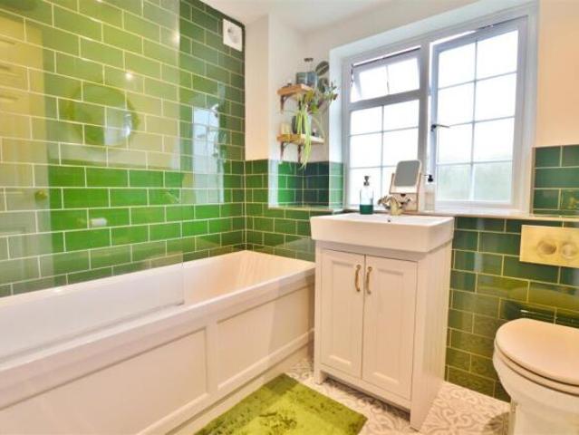 Cottage for sale in Slough