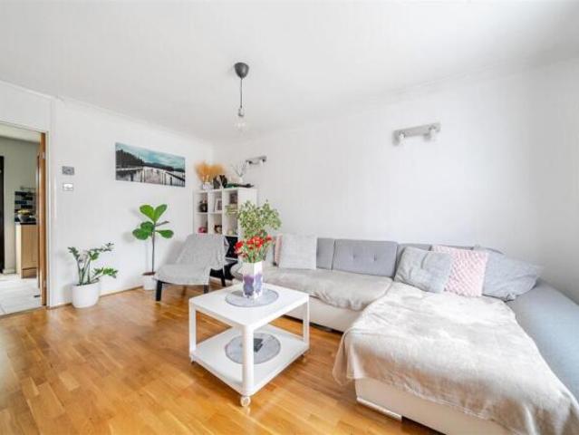 Cottage for sale in Bedford