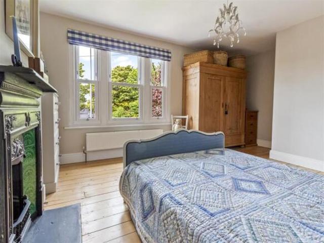 Cottage for sale in West Worthing, Worthing
