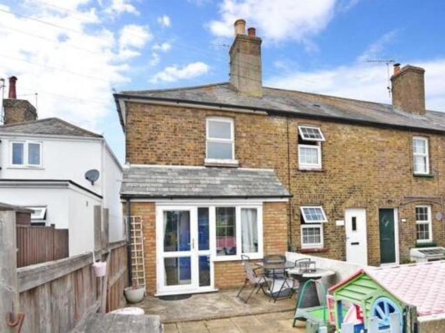 House for sale in Ash, Kent